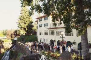 columbia-gorge-hotel-wedding-17