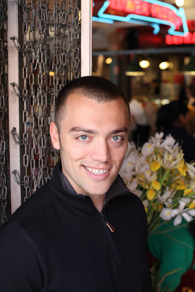 pike-place-market-engagement-04